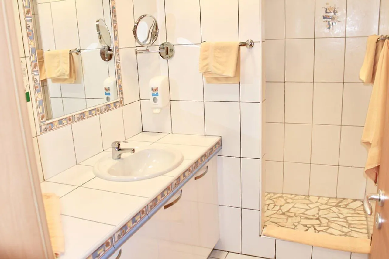 Suite Hotel Marina Playa Esquinzo 西班牙