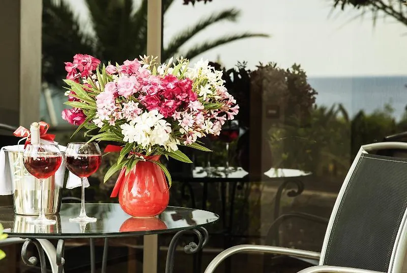 Suite Hotel Marina Playa Esquinzo Apartamento